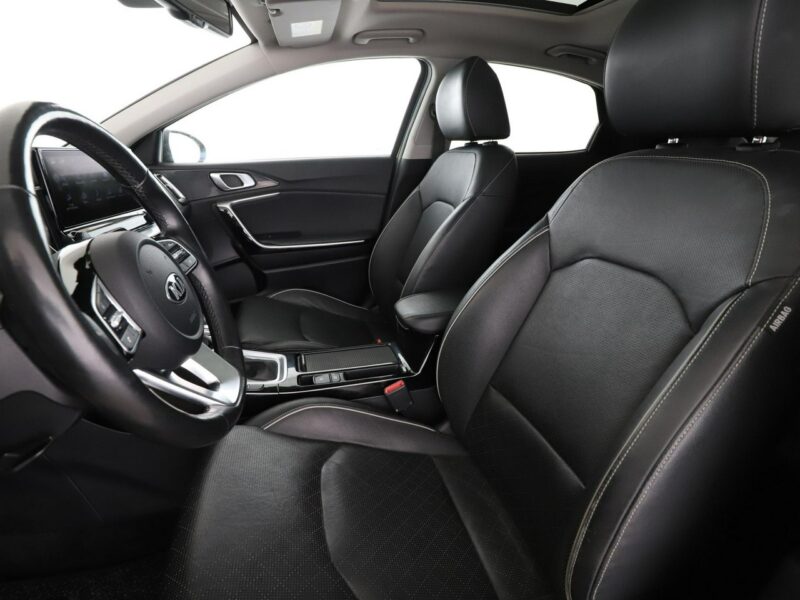 Kia XCeed automat panorama skóra full LED grzane i wentylowane fotele navi kamer