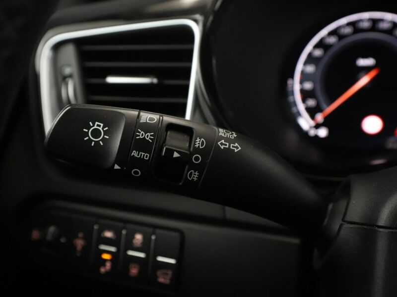 Kia XCeed automat panorama skóra full LED grzane i wentylowane fotele navi kamer