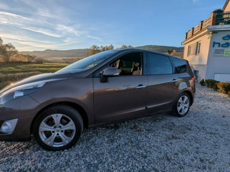 Renault Grand Scenic II (2009-2016)