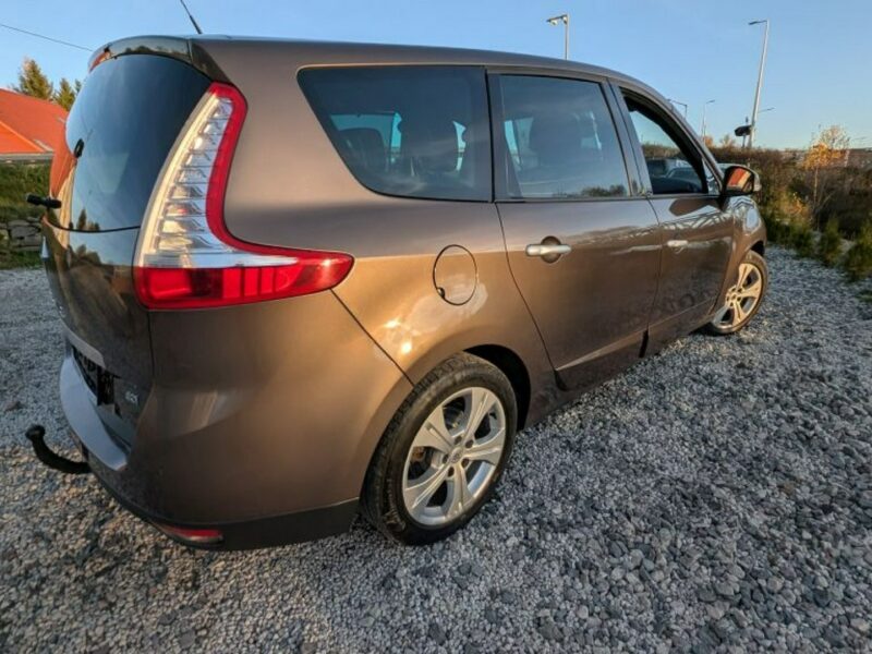 Renault Grand Scenic II (2009-2016)