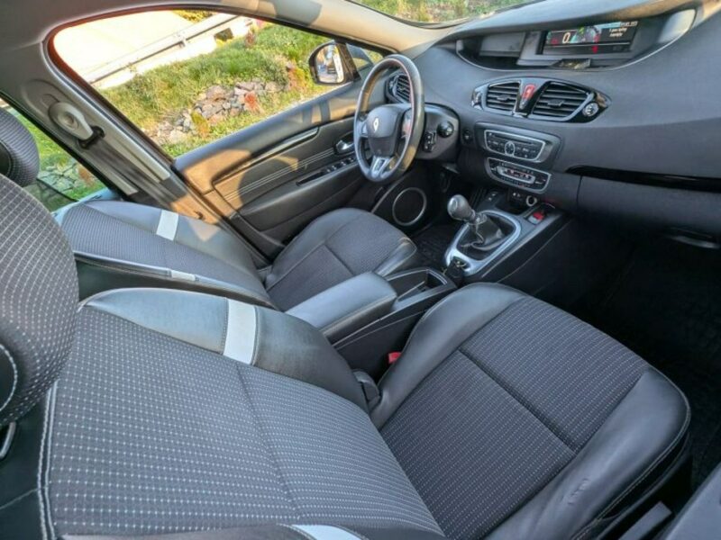 Renault Grand Scenic II (2009-2016)