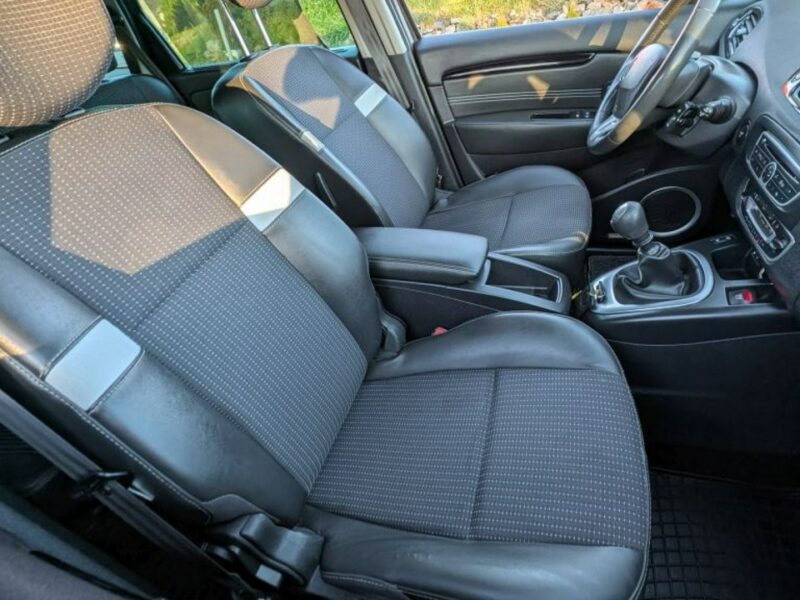 Renault Grand Scenic II (2009-2016)