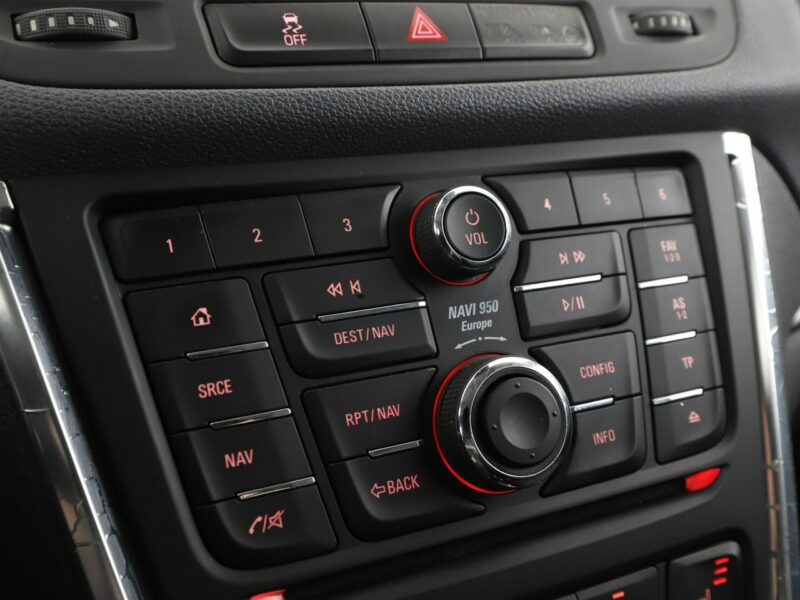 Opel Mokka navi klima auto grzane fotele kamera i czujniki parkowania I (2012-2019)