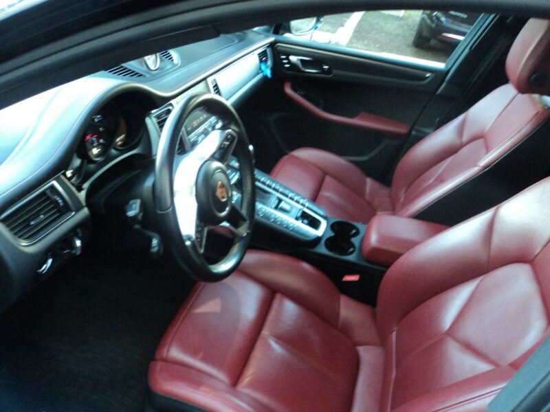 Porsche Macan sprzedam ładnego PORSHE MACANA 3.0 V6B 360 KM Turbo I (2014-)