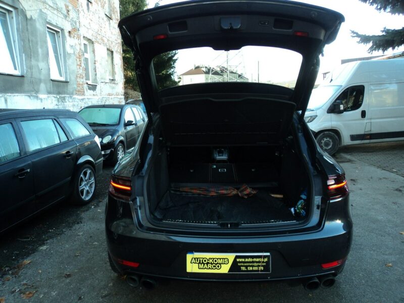Porsche Macan sprzedam ładnego PORSHE MACANA 3.0 V6B 360 KM Turbo I (2014-)