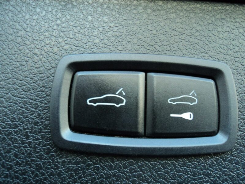 Porsche Macan sprzedam ładnego PORSHE MACANA 3.0 V6B 360 KM Turbo I (2014-)