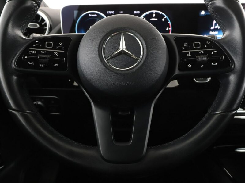 Mercedes B 180 Style automat półskóra navi grzane fotele kamera LED tempomat W247 (2018-)