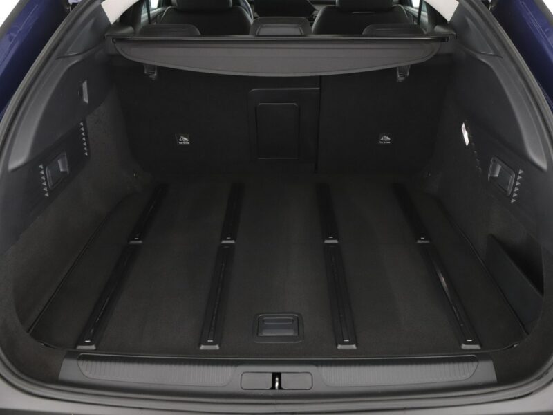 Citroen C5X PHEV full LED navi klima auto grzane fotele kamera i czujniki parkowan