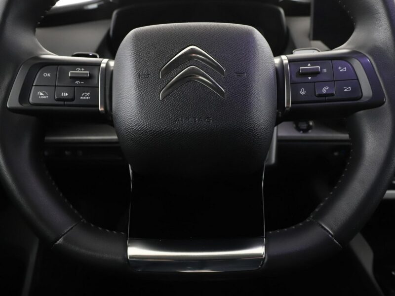 Citroen C5X PHEV full LED navi klima auto grzane fotele kamera i czujniki parkowan