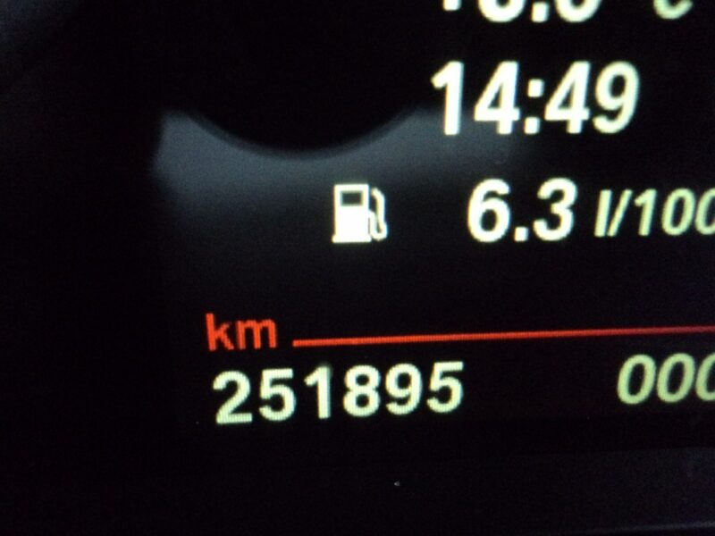 BMW 520 sprzedam BMW 520D z2014r 2.0 TDI 185 KM F10 (2009-2017)