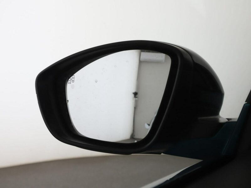 DS Automobiles DS 3 Crossback 1.2 Be Chic Nawigacja Tempomat Grzane Fotele Półskóra HUD Kamera LED