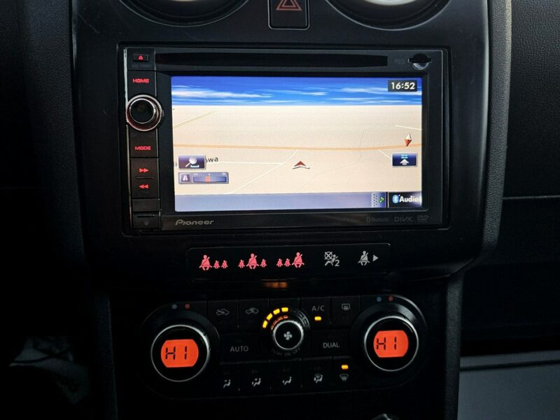 Nissan Qashqai 2,0 Benz+LPG * 4X4 * Panorama * GWARANCJA * AUTOMI-X.PL I (2007-2013)