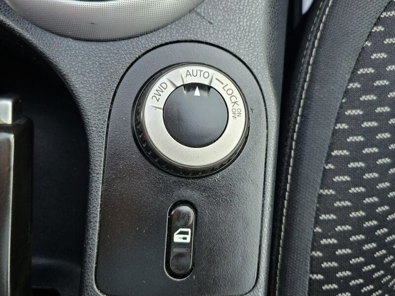 Nissan Qashqai 2,0 Benz+LPG * 4X4 * Panorama * GWARANCJA * AUTOMI-X.PL I (2007-2013)