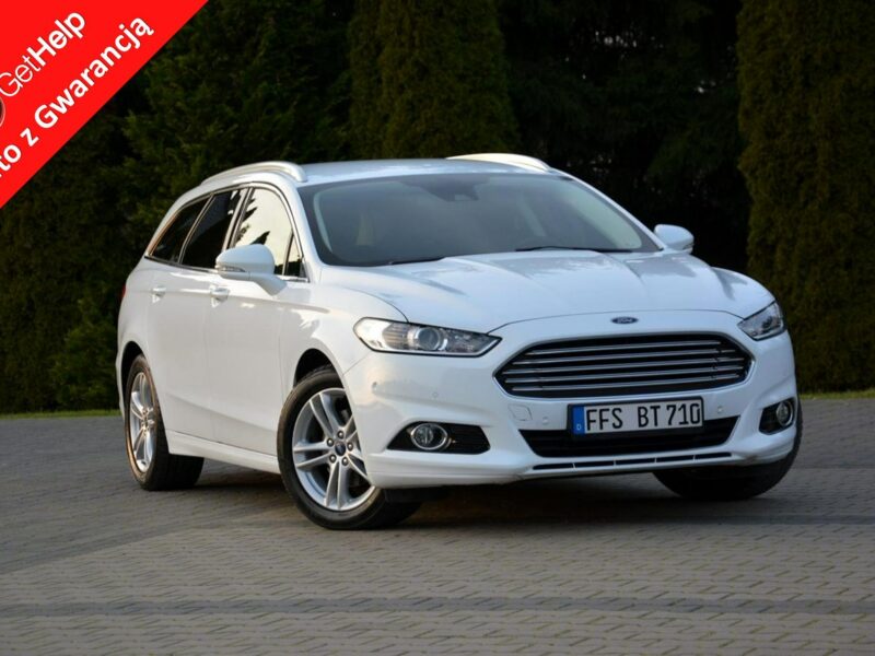 Ford Mondeo Titanium Navi SONY ParkAssist Parktronic Lane Assist Keyless Go Alu17" Mk5 (2014-)