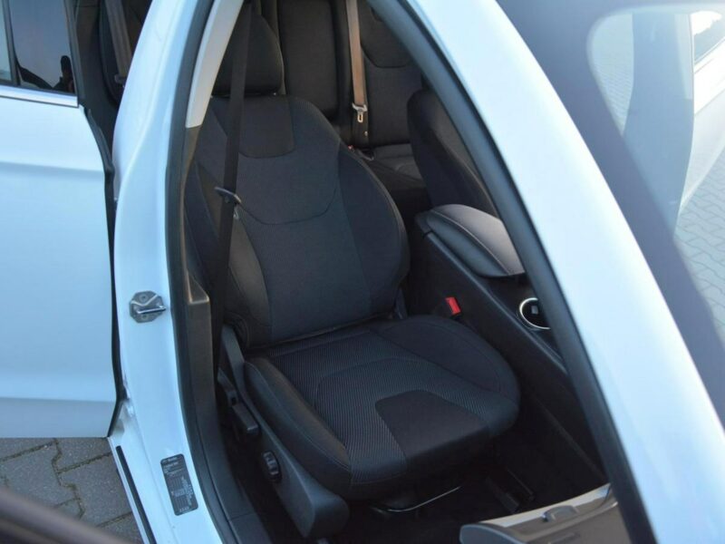 Ford Mondeo Titanium Navi SONY ParkAssist Parktronic Lane Assist Keyless Go Alu17" Mk5 (2014-)