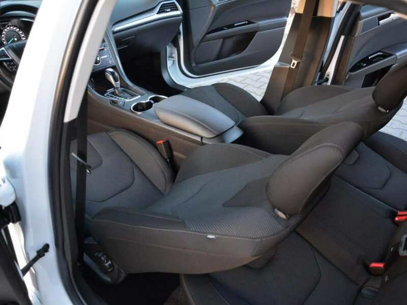 Ford Mondeo Titanium Navi SONY ParkAssist Parktronic Lane Assist Keyless Go Alu17" Mk5 (2014-)