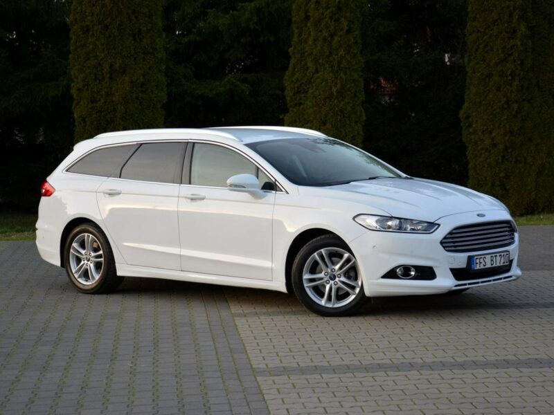 Ford Mondeo Titanium Navi SONY ParkAssist Parktronic Lane Assist Keyless Go Alu17" Mk5 (2014-)