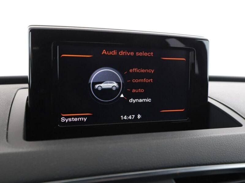 Audi Q3 2.0TDI Automat Quattro S-Line Luxury Navi Tempomat Grzana Skóra Kamera I (2011-2018)