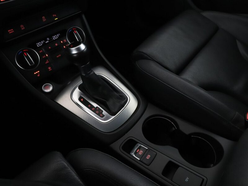 Audi Q3 2.0TDI Automat Quattro S-Line Luxury Navi Tempomat Grzana Skóra Kamera I (2011-2018)