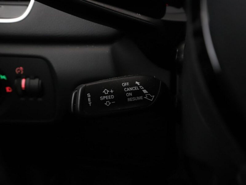 Audi Q3 2.0TDI Automat Quattro S-Line Luxury Navi Tempomat Grzana Skóra Kamera I (2011-2018)