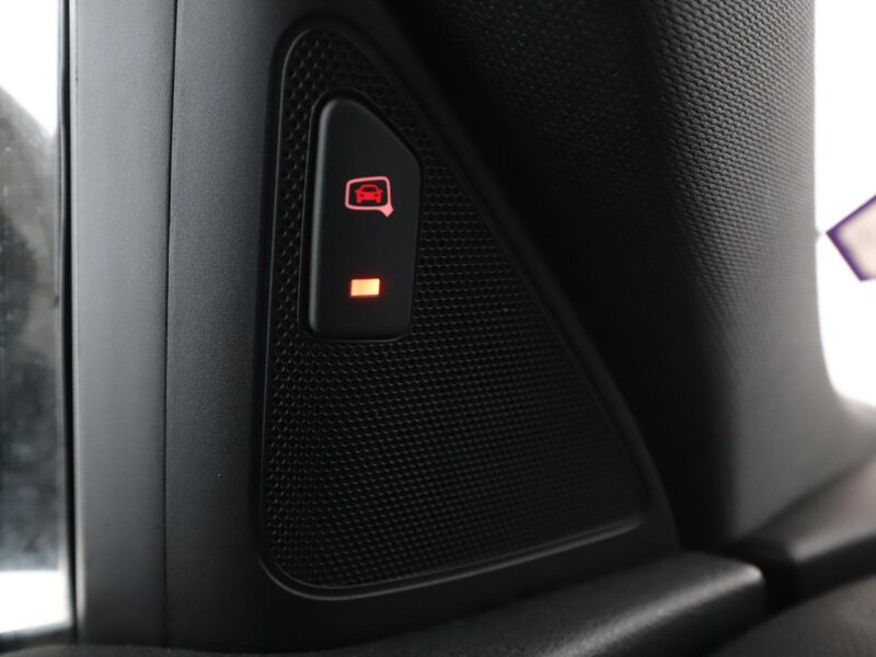 Audi Q3 2.0TDI Automat Quattro S-Line Luxury Navi Tempomat Grzana Skóra Kamera I (2011-2018)