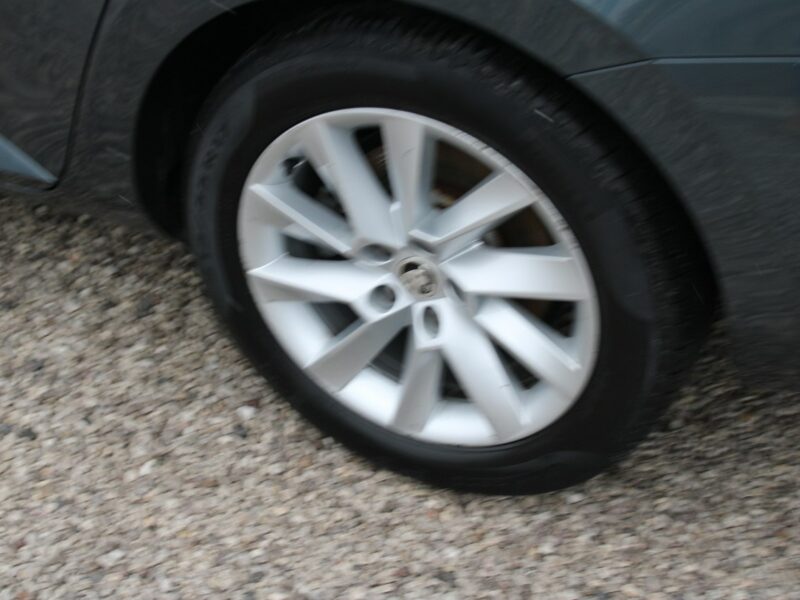 Škoda Superb Ambition DSG Kamera Gwarancja G.Fotele III (2015-2023)