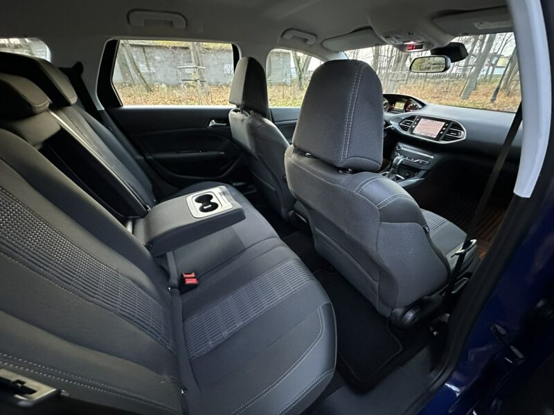 Peugeot 308 SW T9 Lift 2.0 HDi 150 KM Automat Navi Full Led Allure Full Super Stan III (2013-)