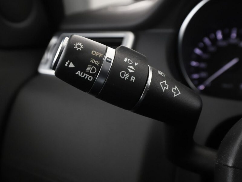 Land Rover Discovery Sport 2.0 Td4 Automat HSE Nawigacja Tempomat El.Fotele Skóra Kamera BiXenon