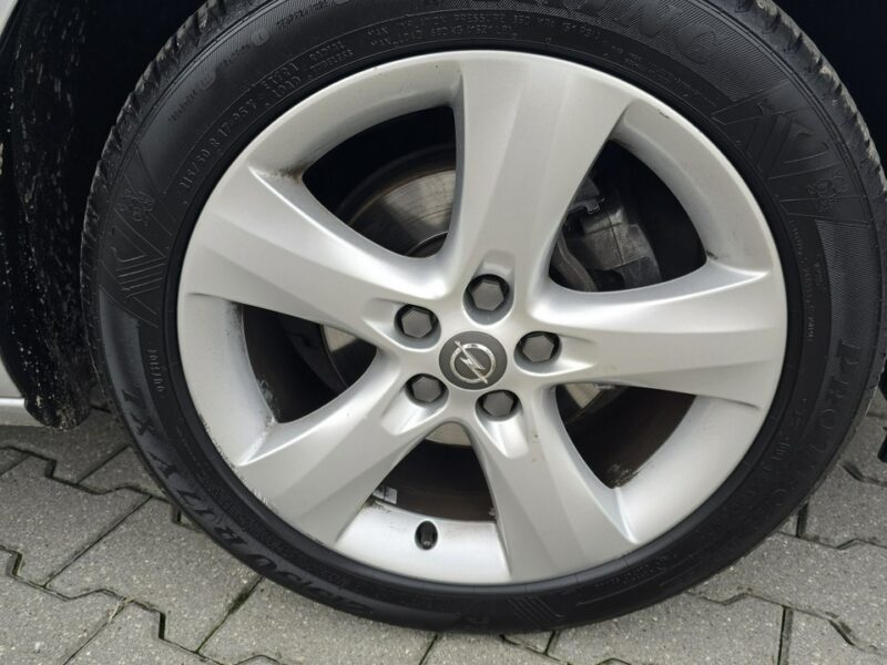 Opel Astra 1,4Benz Navigacja.Klimatyzacja.Serwis.Centralka,kredyt.OKAZJA J (2009-2019)