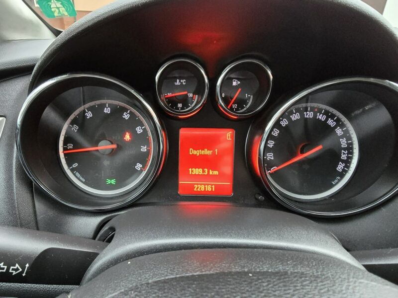 Opel Astra 1,4Benz Navigacja.Klimatyzacja.Serwis.Centralka,kredyt.OKAZJA J (2009-2019)