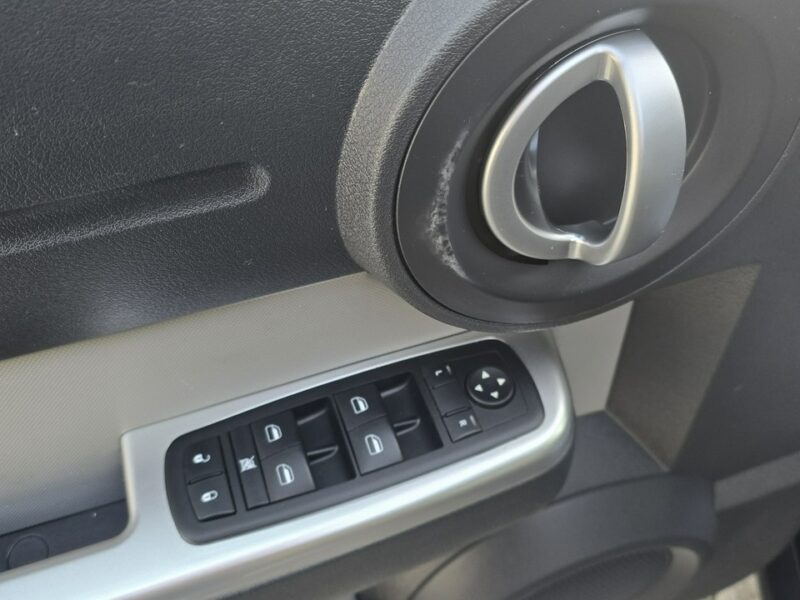 Dodge Nitro 2.8crdi 4x4 .Reduktor. Automat.Hak.Podg.Fot.Skóry.kredyt.OKAZJA