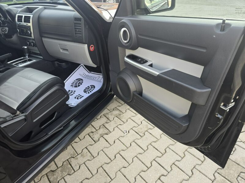 Dodge Nitro 2.8crdi 4x4 .Reduktor. Automat.Hak.Podg.Fot.Skóry.kredyt.OKAZJA