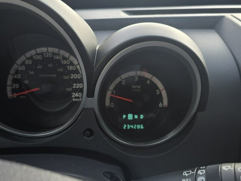 Dodge Nitro 2.8crdi 4x4 .Reduktor. Automat.Hak.Podg.Fot.Skóry.kredyt.OKAZJA