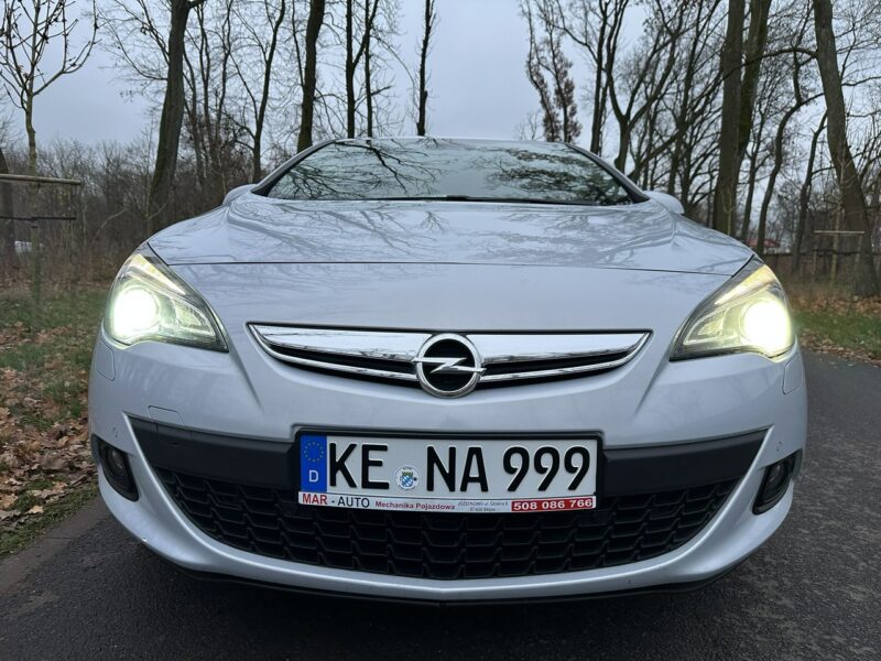 Opel Astra GTC 2.0 CDTI 165 km Navi BiXenon Led Alu 20" Pdc Sport Tour Super Stan J (2009-2019)
