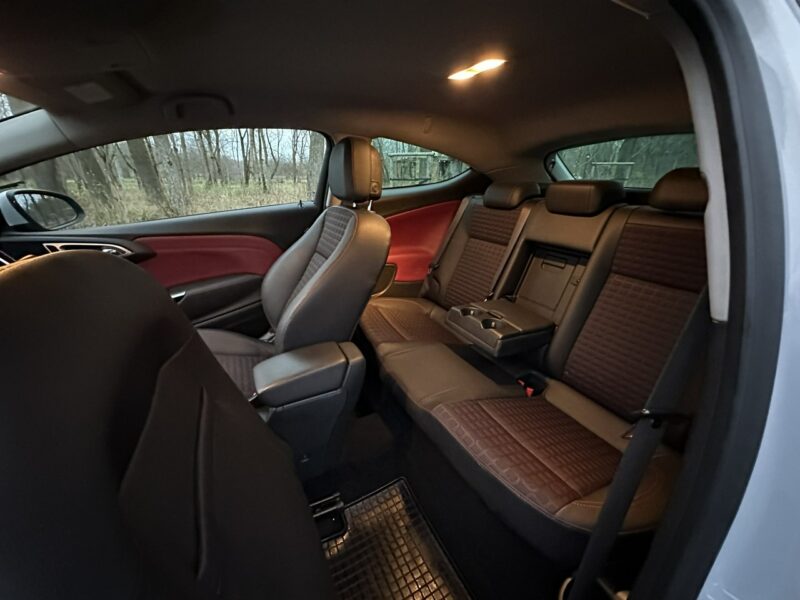 Opel Astra GTC 2.0 CDTI 165 km Navi BiXenon Led Alu 20" Pdc Sport Tour Super Stan J (2009-2019)