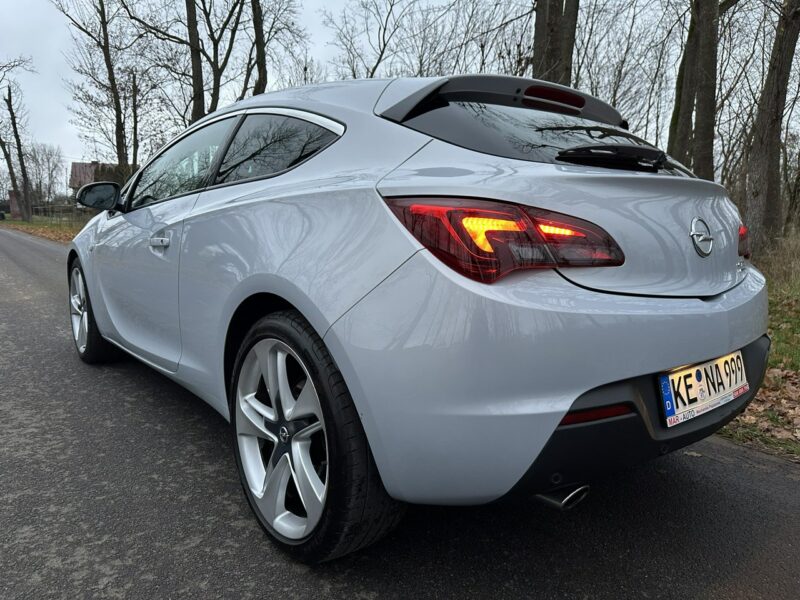 Opel Astra GTC 2.0 CDTI 165 km Navi BiXenon Led Alu 20" Pdc Sport Tour Super Stan J (2009-2019)
