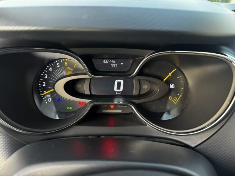 Renault Captur uszkodzony Renault Captur zarejestrowany ubezpieczony I (2013-2019)