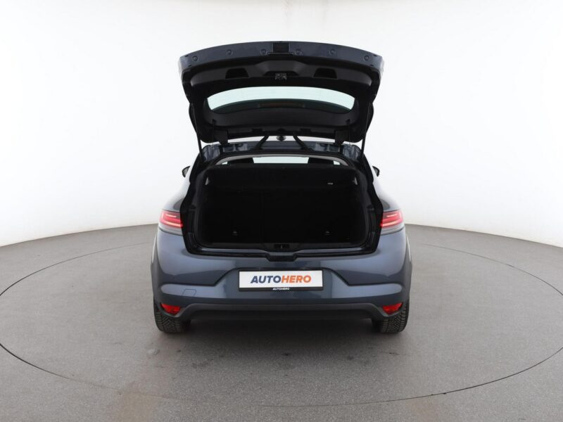 Renault Megane Business automat navi PDC tempomat LED IV (2016-)