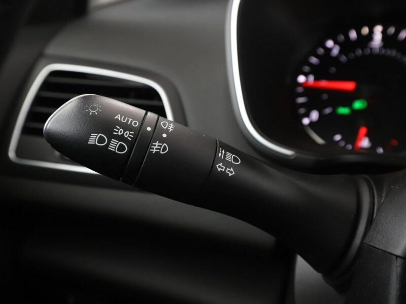 Renault Megane Business automat navi PDC tempomat LED IV (2016-)