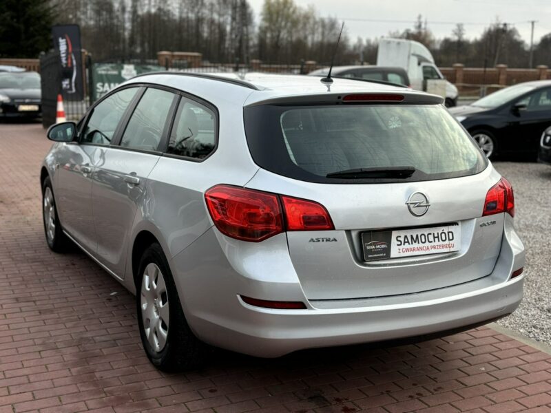 Opel Astra Gwarancja, Benzyna, Klima, Drugie koła J (2009-2019)