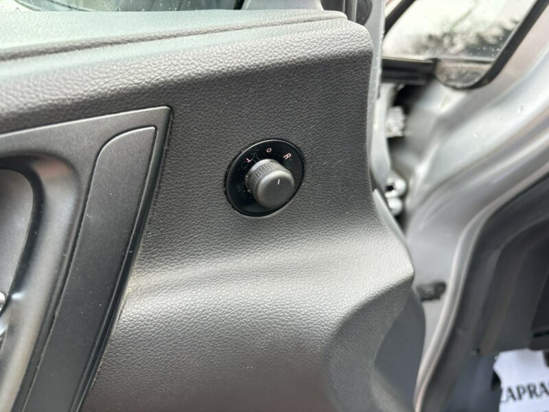 Opel Astra Gwarancja, Benzyna, Klima, Drugie koła J (2009-2019)