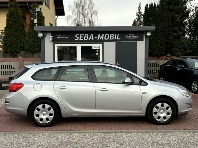 Opel Astra Gwarancja, Benzyna, Klima, Drugie koła J (2009-2019)