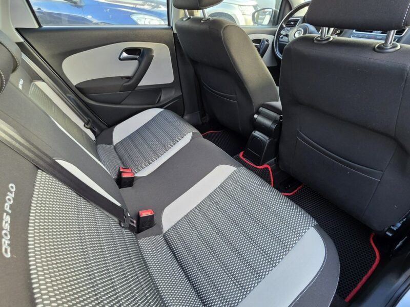 Volkswagen Polo Cross Śliczny Polo Cross 1.6/105 KM Xenony/ Gwarancja ,Zamiana- AUTOMI-X.PL