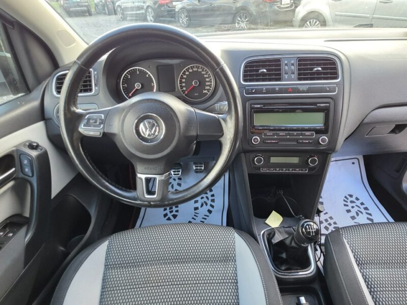 Volkswagen Polo Cross Śliczny Polo Cross 1.6/105 KM Xenony/ Gwarancja ,Zamiana- AUTOMI-X.PL