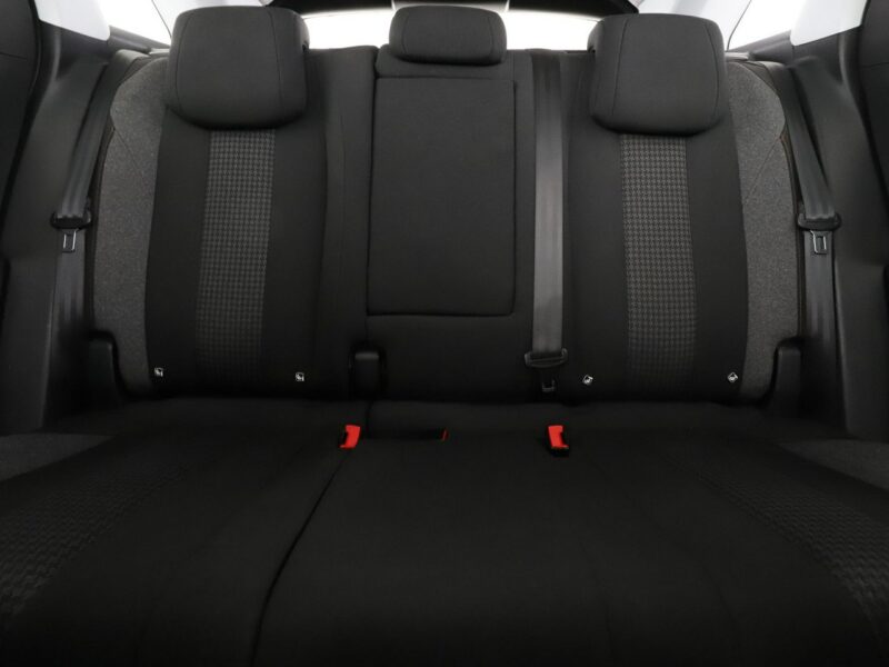 Peugeot 3008 automat virtual cocpit navi klima auto kamera i czujniki parkowania II (2016-)