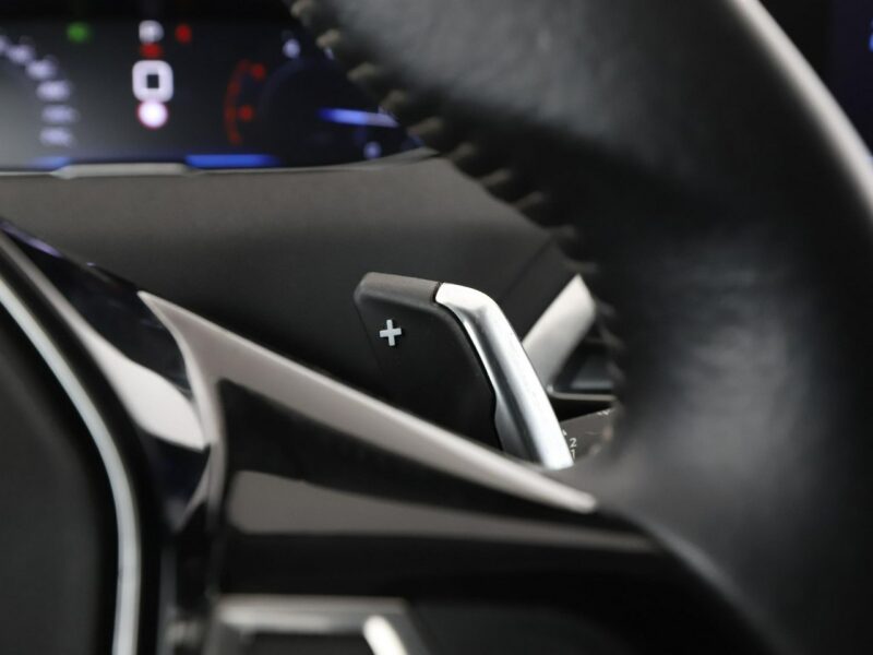 Peugeot 3008 automat virtual cocpit navi klima auto kamera i czujniki parkowania II (2016-)