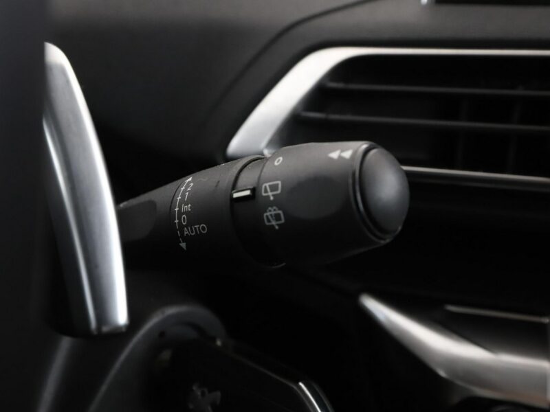 Peugeot 3008 automat virtual cocpit navi klima auto kamera i czujniki parkowania II (2016-)