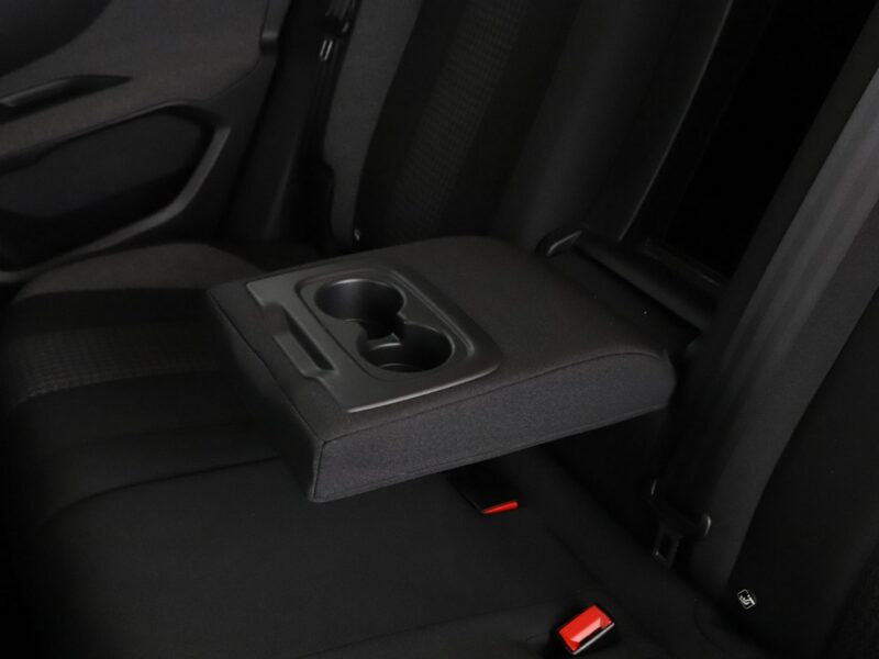 Peugeot 3008 automat virtual cocpit navi klima auto kamera i czujniki parkowania II (2016-)