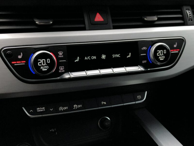 Audi A4 Avant LIFT S-line 40TFSI Quattro 2022r 2.0 TFSI 204KM Benzyna Automat Kamera B9 (2015-)