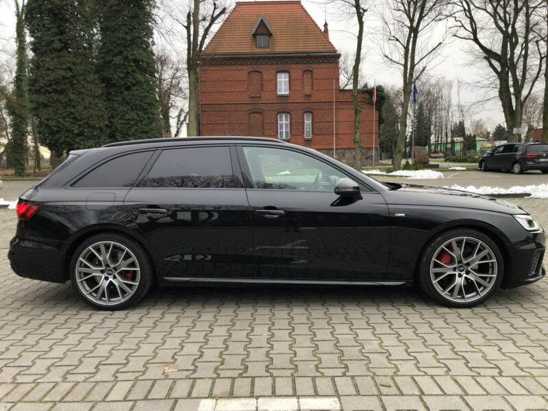 Audi A4 Avant LIFT S-line 40TFSI Quattro 2022r 2.0 TFSI 204KM Benzyna Automat Kamera B9 (2015-)